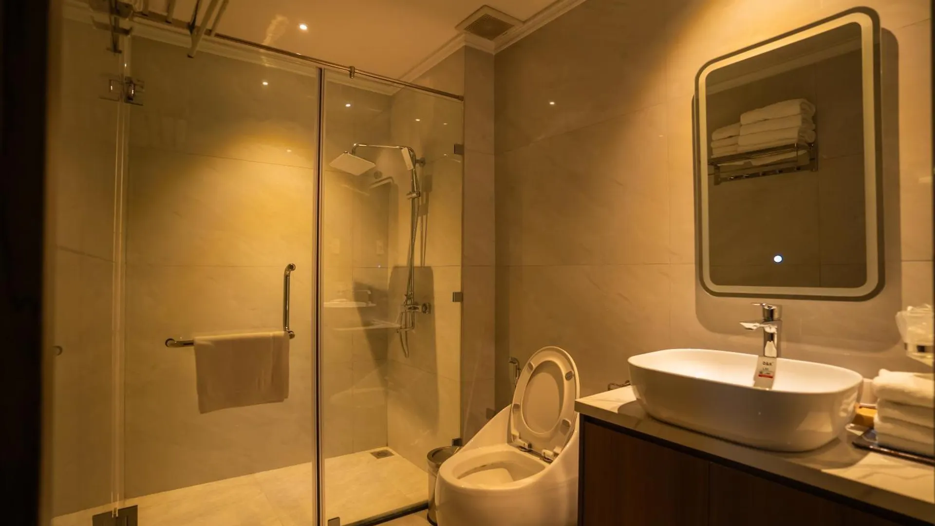Khach San Minh Tam Le Quy Don Hotel Ho Chi Minh City